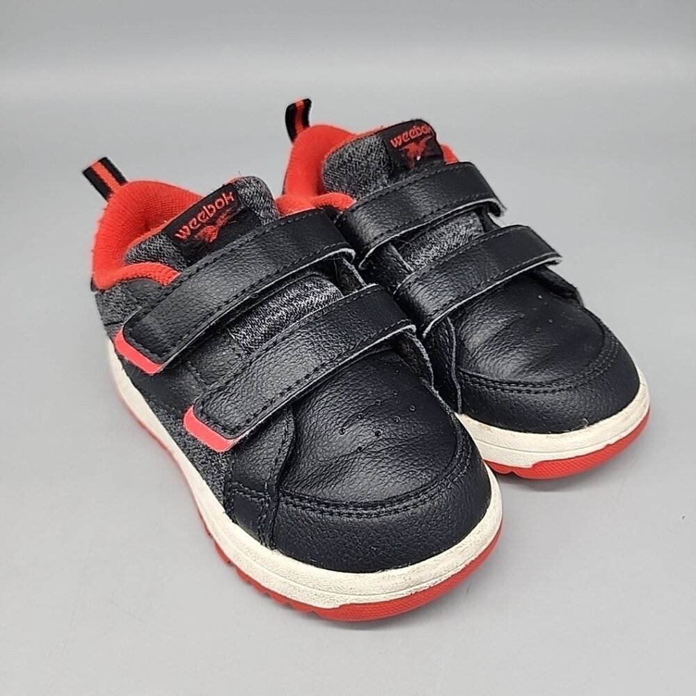 Weebok Reebok Unisex Child Weebok Low Sneaker Shoes Black Red Hook Loop 7.5